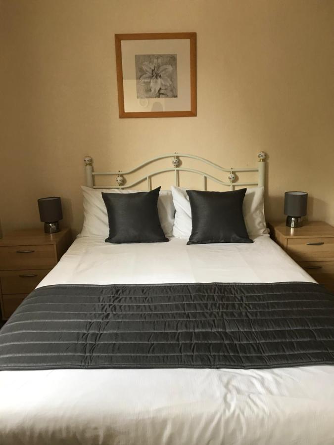 Brialene Holiday Flats Scarborough Bagian luar foto