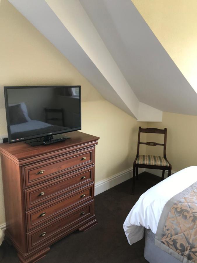 Brialene Holiday Flats Scarborough Bagian luar foto