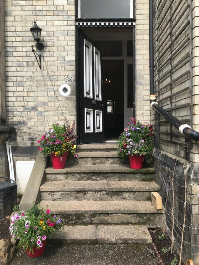 Brialene Holiday Flats Scarborough Bagian luar foto