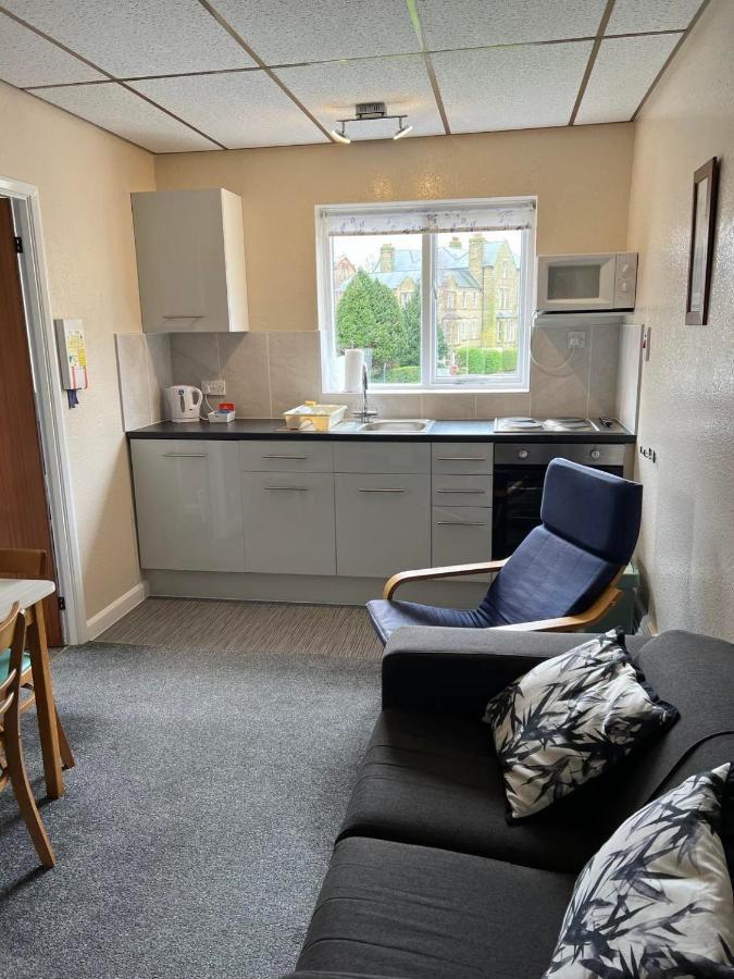 Brialene Holiday Flats Scarborough Bagian luar foto