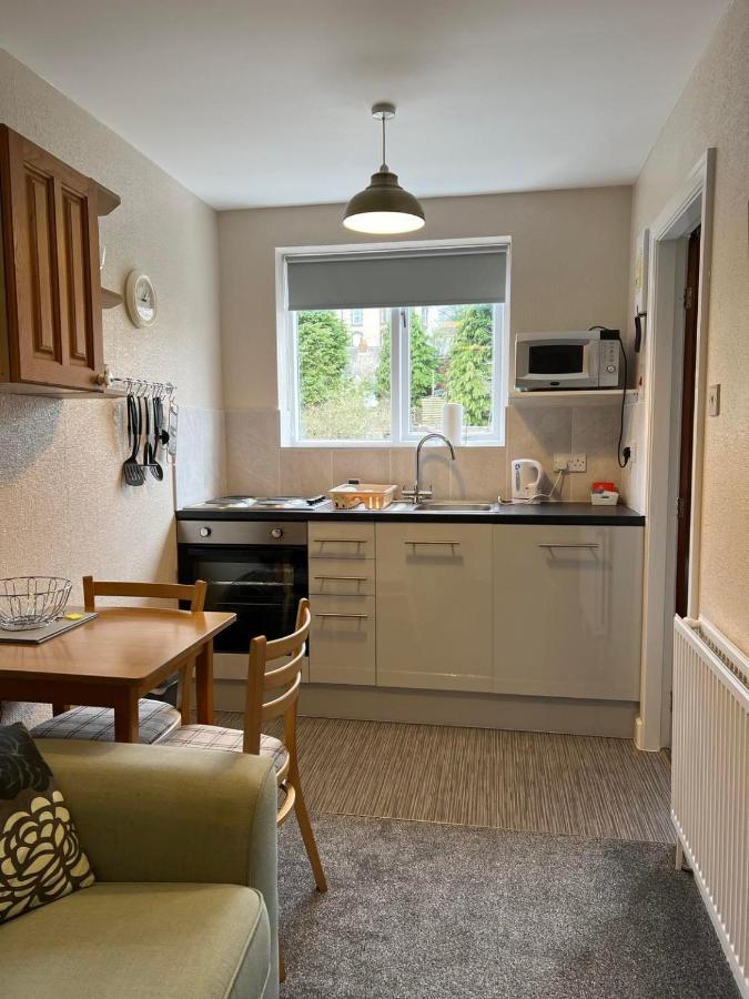 Brialene Holiday Flats Scarborough Bagian luar foto