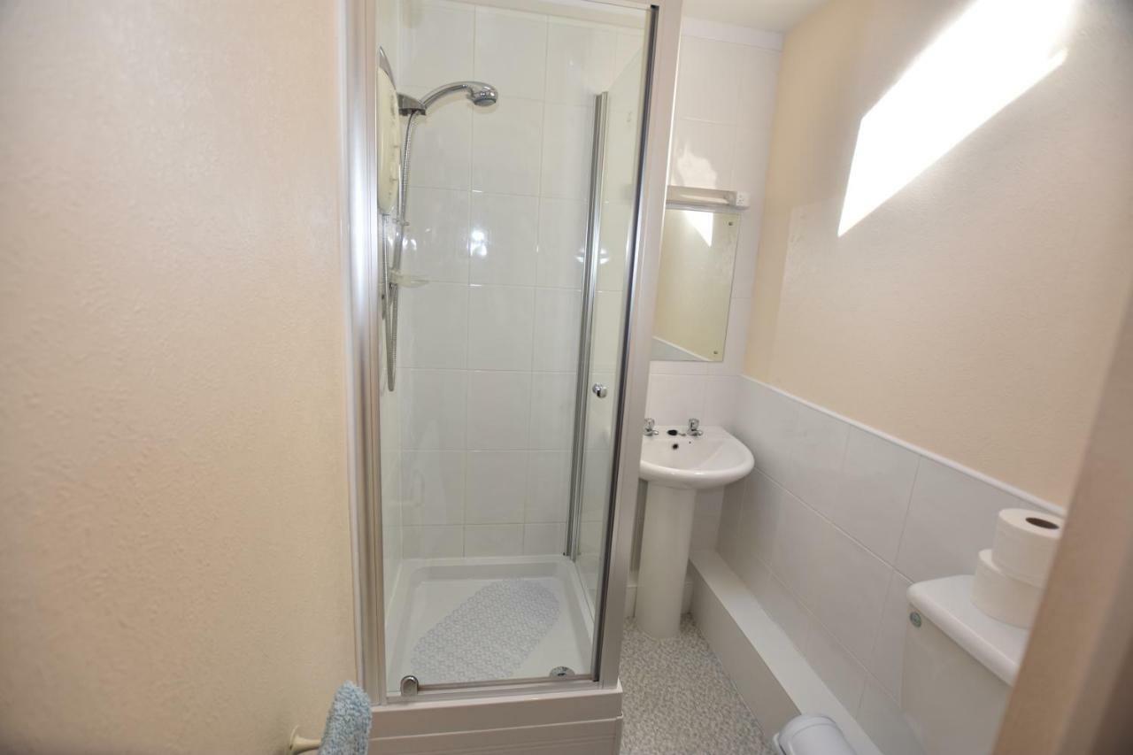 Brialene Holiday Flats Scarborough Bagian luar foto